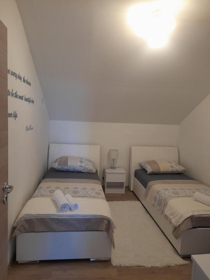 Apartment Bicanic วีร์ ภายนอก รูปภาพ